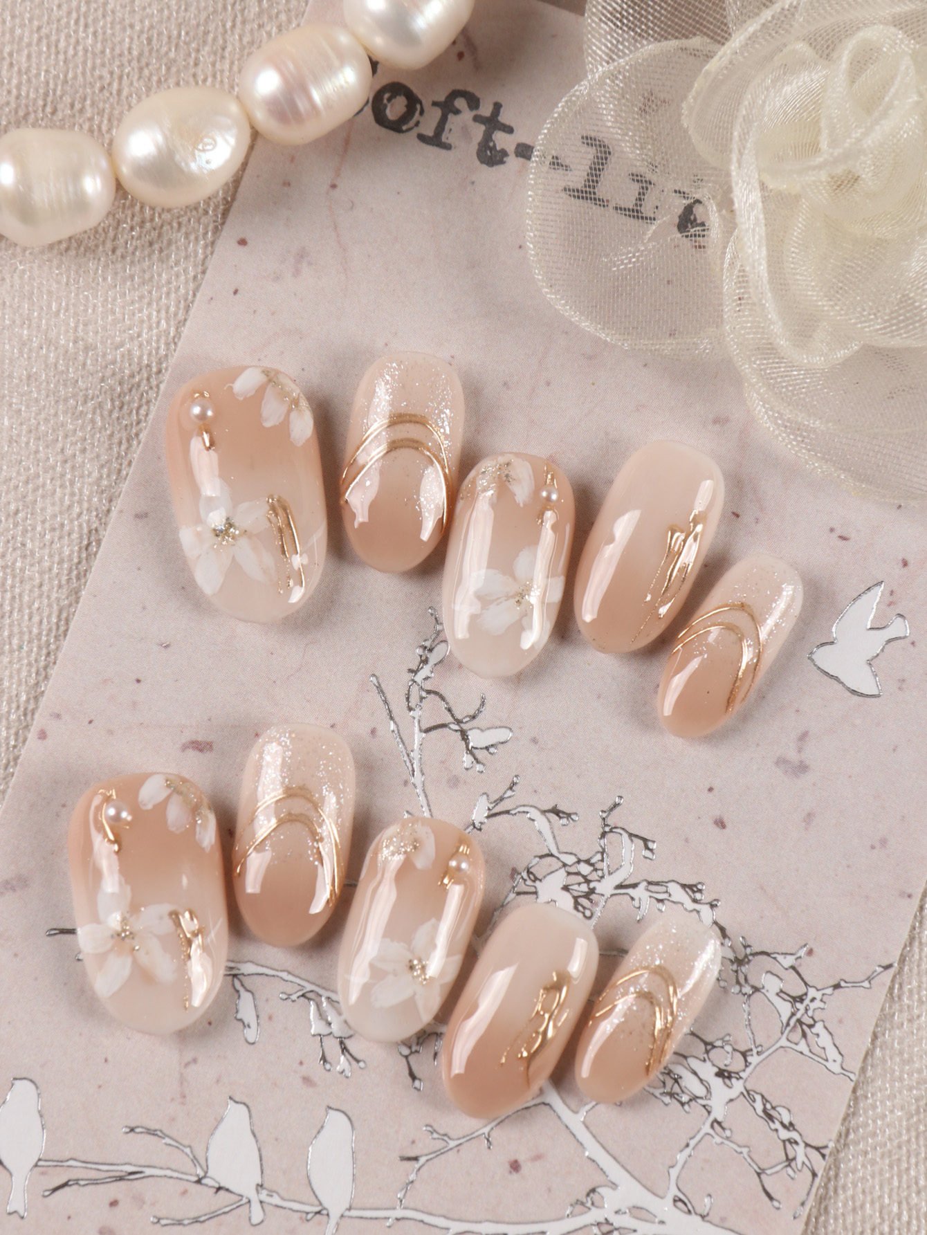 Pressed Flower Art - 10 stuks opzetnagels kort lichtbruin witte