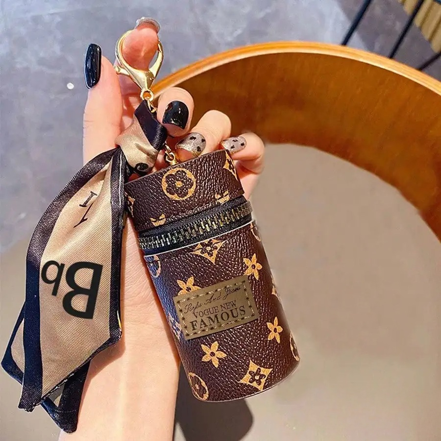 Monogram Keychain Leather - Vintage bruine bloemenmonogram cilindrische lippenstift etui