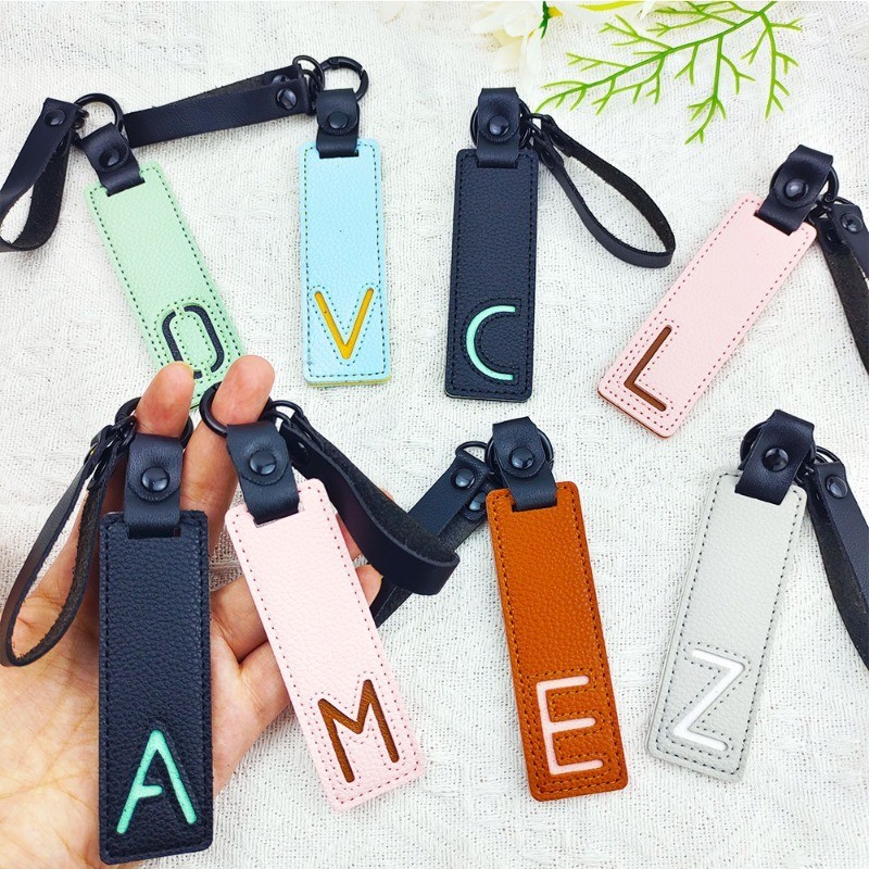Klassieke Pu Lederen Sleutelha - Monogram Keychain Leather recensie en prijs