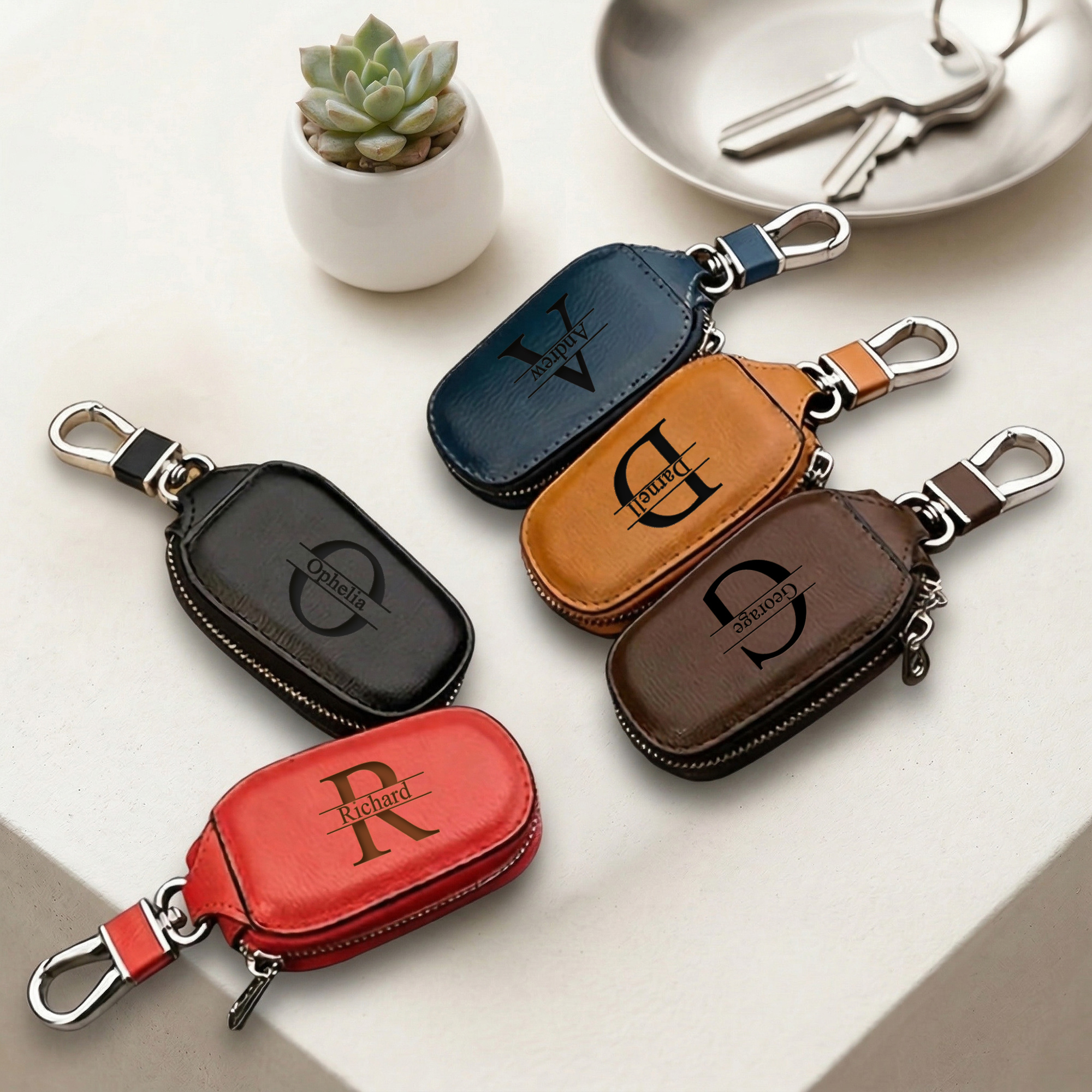 Gepersonaliseerde op maat gema - Monogram Keychain Leather recensie en prijs
