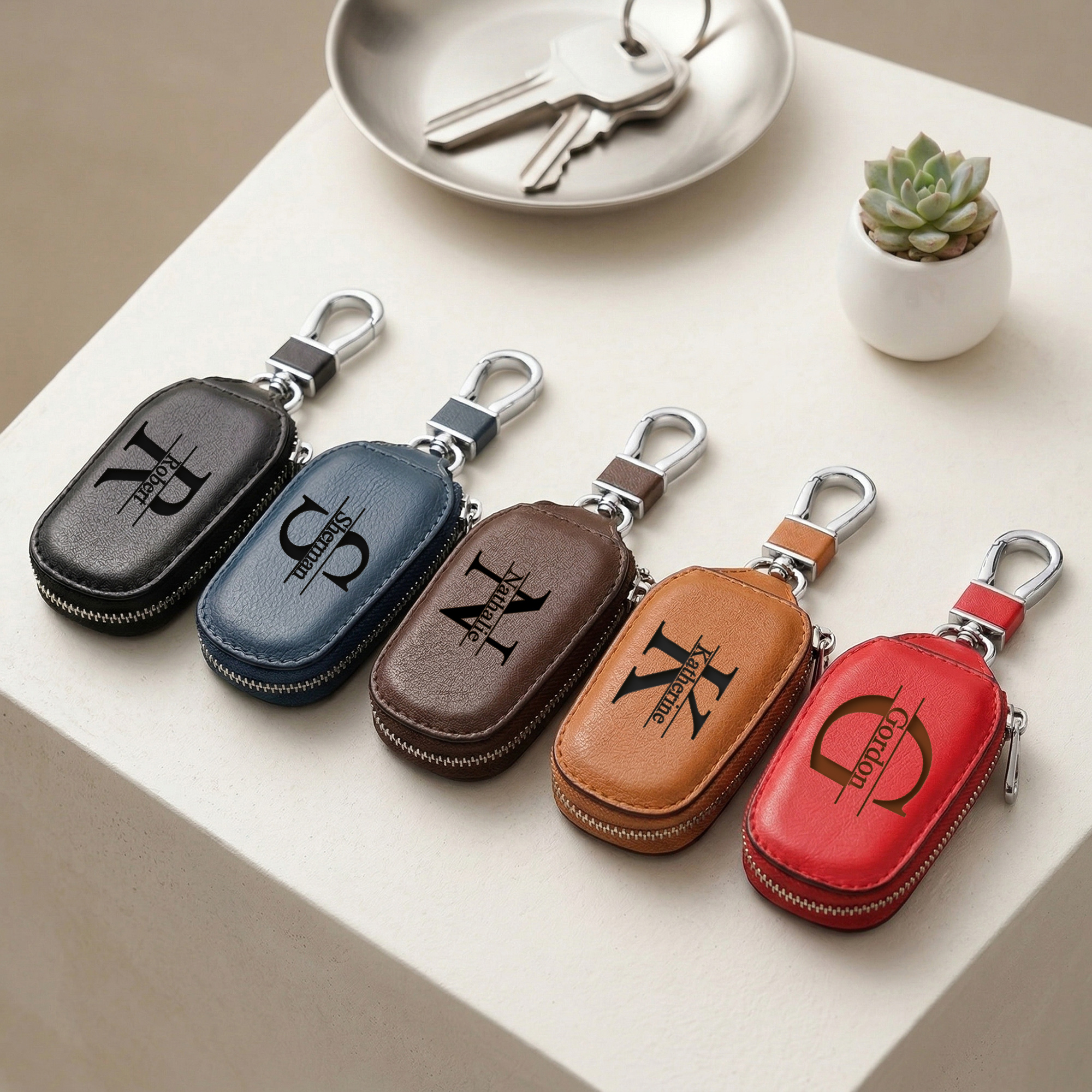 Gepersonaliseerde op maat gema - Monogram Keychain Leather recensie en prijs
