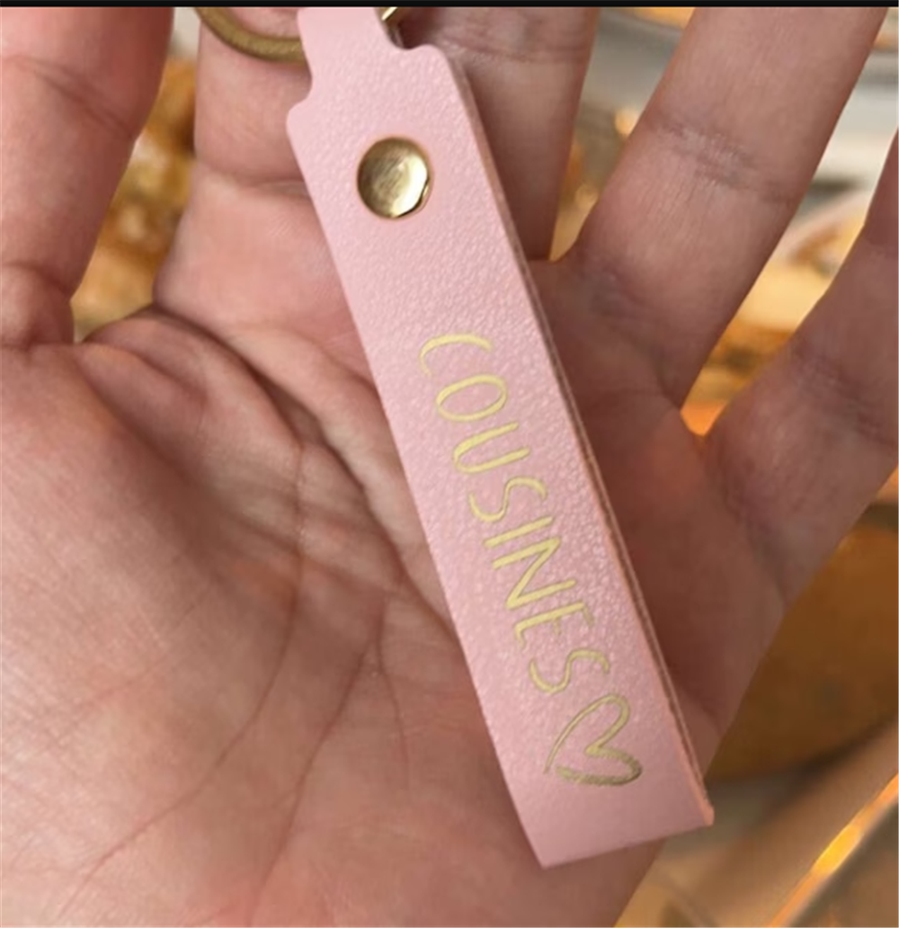 Gepersonaliseerde Lederen Sleu - Monogram Keychain Leather recensie en prijs
