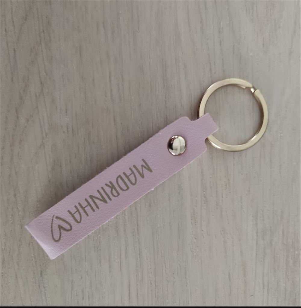 Gepersonaliseerde Lederen Sleu - Monogram Keychain Leather recensie en prijs