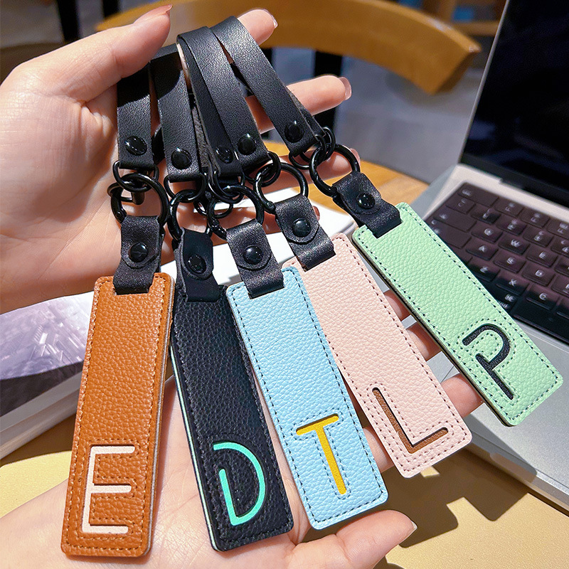 Klassieke Pu lederen sleutelha - Monogram Keychain Leather recensie en prijs
