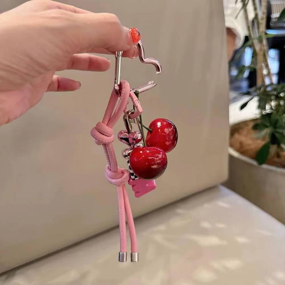 Y2k schattig kersenalfabet PU  - Monogram Keychain Leather recensie en prijs