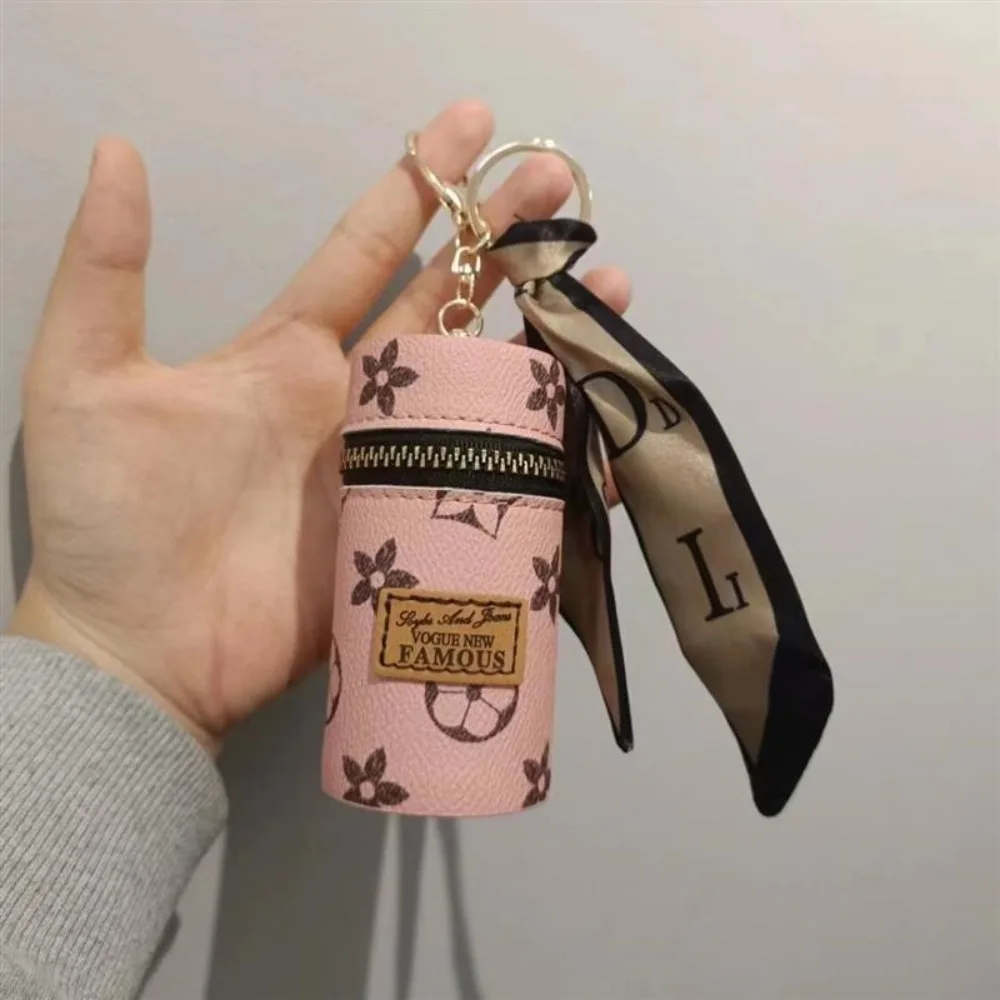 Roze bloemenmonogram print cil - Monogram Keychain Leather recensie en prijs